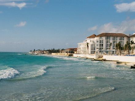 Image of Playa del Carmen Image of Playa del Carmen