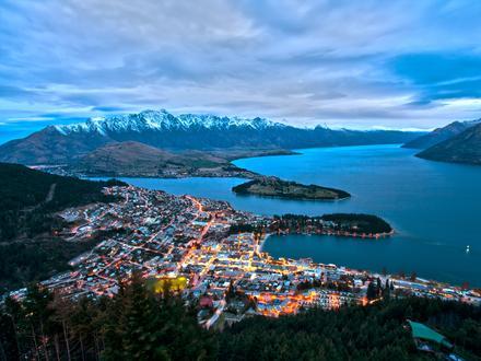 Image of Queenstown, New Zealand Image of Queenstown, New Zealand