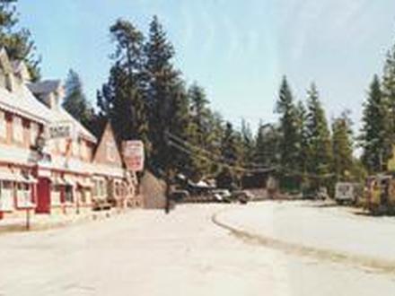Image of Fawnskin, California Image of Fawnskin, California
