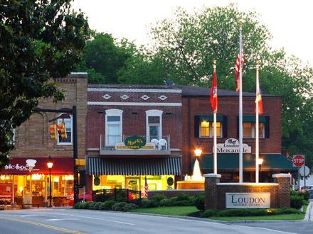 Image of Loudon, Tennessee Image of Loudon, Tennessee