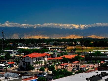 Hình ảnh về Visalia, California Hình ảnh về Visalia, California