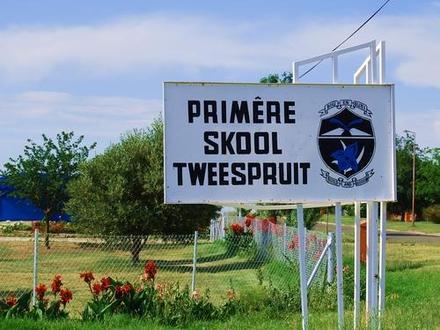 Tweespruit Resmi Tweespruit Resmi