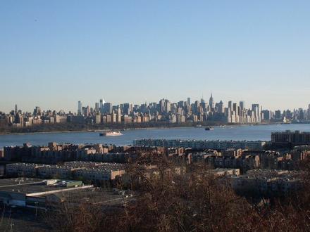 Image of Edgewater, New Jersey Image of Edgewater, New Jersey