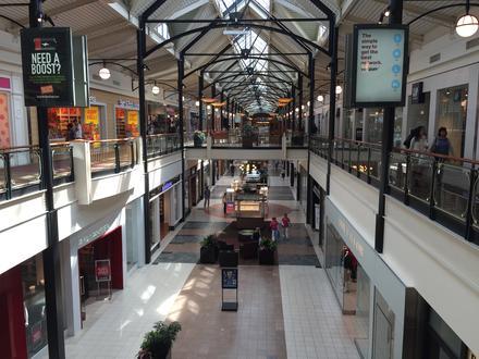 Image of Dulles Town Center, Virginia Image of Dulles Town Center, Virginia