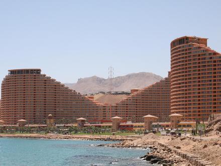 صورة العين السخنة صورة العين السخنة